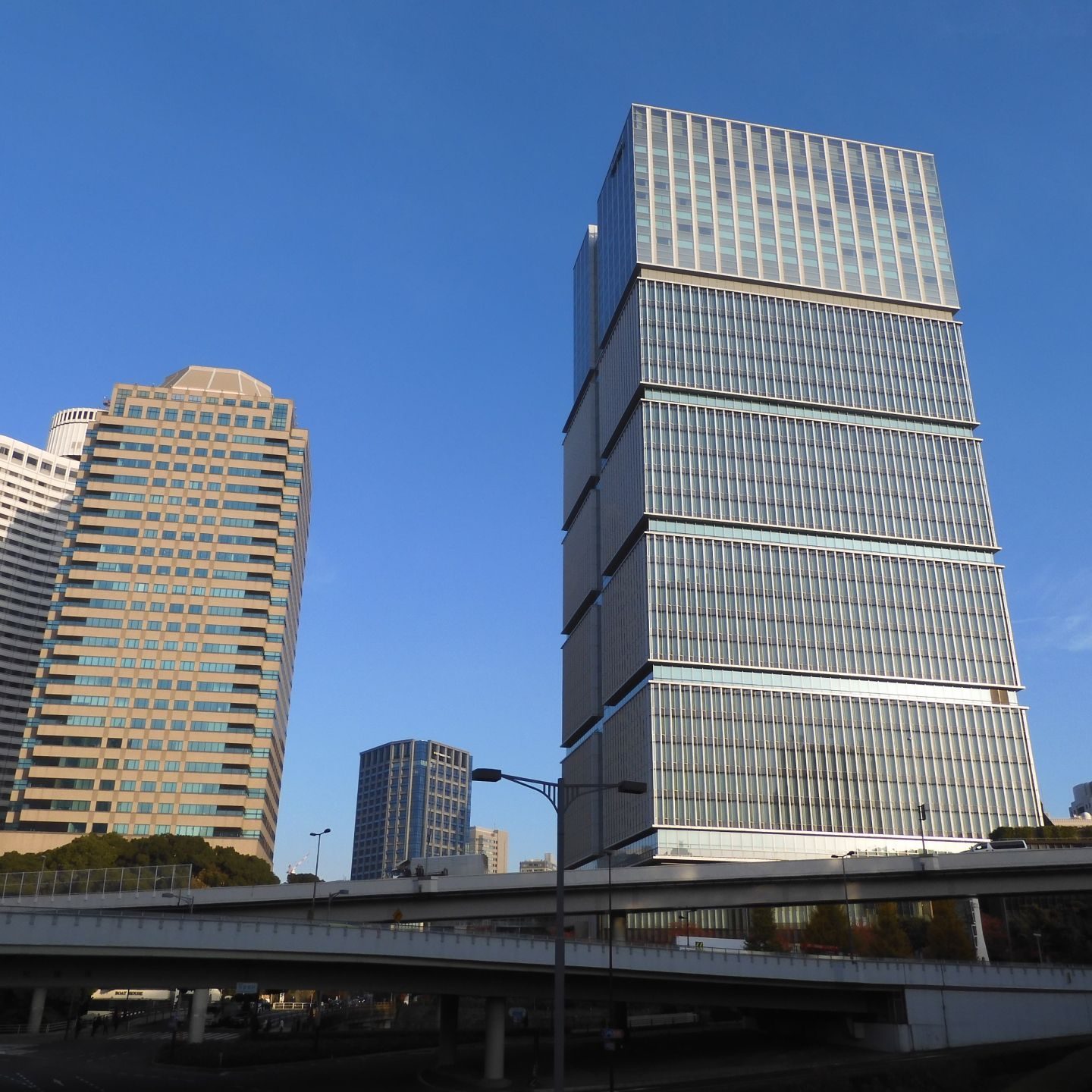 業務用エアコンの重要性と選定ガイド